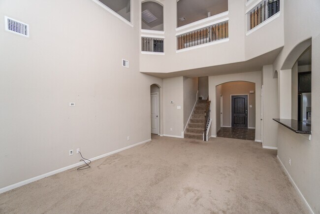 Building Photo - 31 Indian Palms Dr