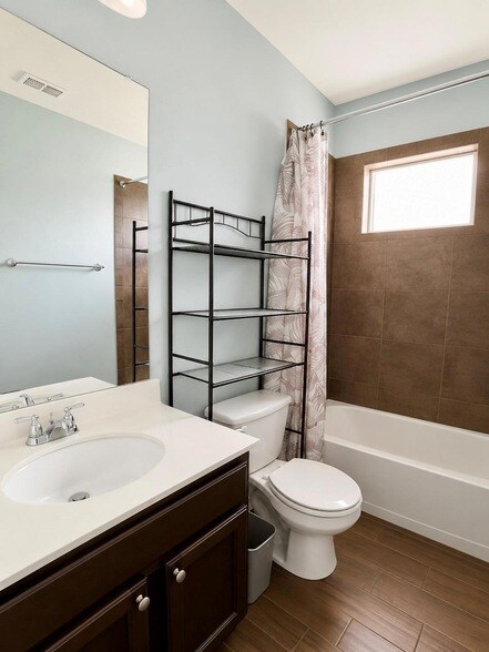 Building Photo - 12215 Timber Arch Ln