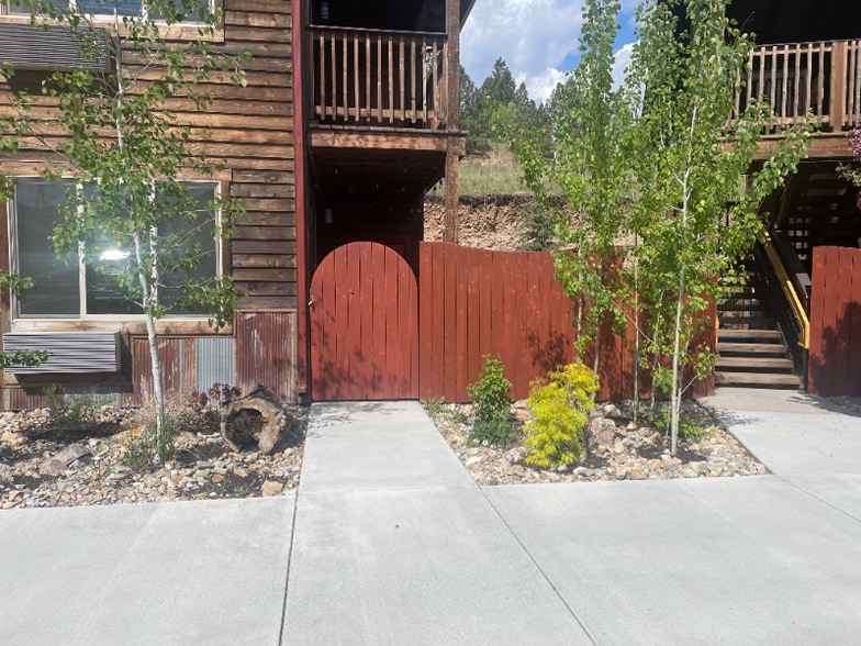 Building Photo - 6186 Lay About Ln