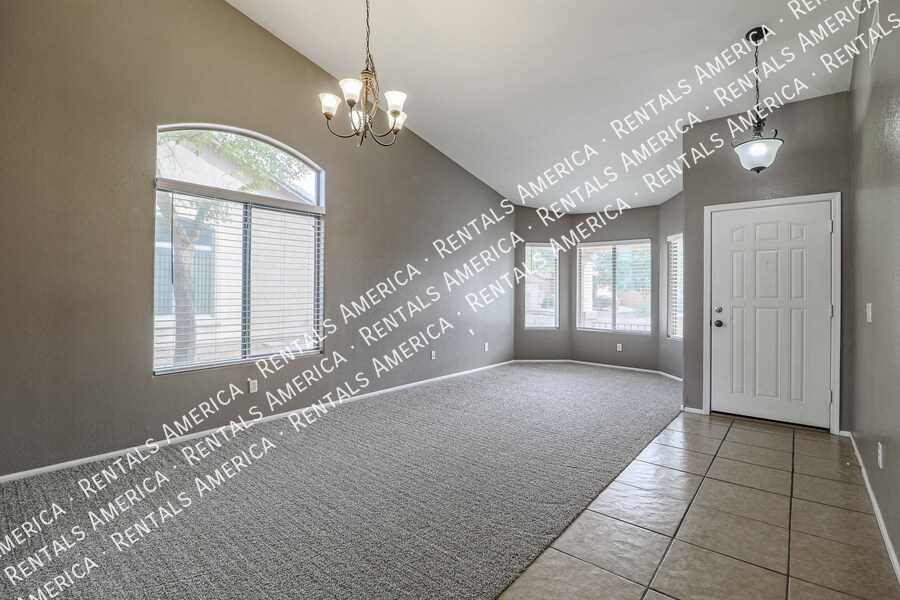 Building Photo - 116 W Holstein Trail