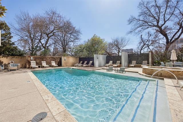 Building Photo - 3831 Turtle Creek Blvd