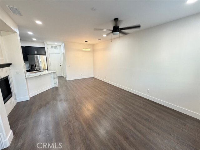 Building Photo - 9494 Jack Rabbit Dr