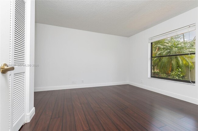 Building Photo - 1051 Woodfall Ct