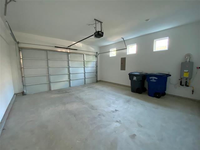 Building Photo - 807 S Glasgow Dr