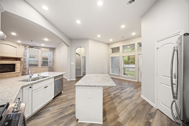 Building Photo - 239 Capriccio Ln