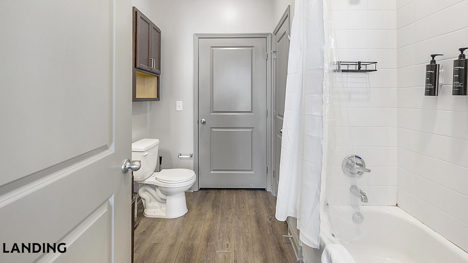 Building Photo - 225 Walden Village Ln