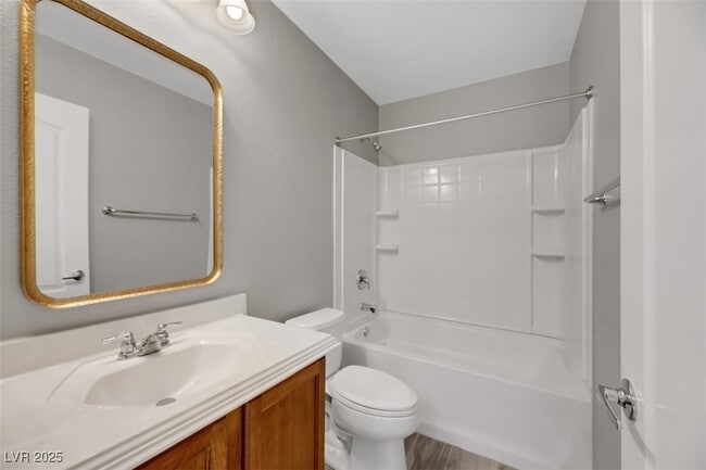 Building Photo - 1181 Via Ponte