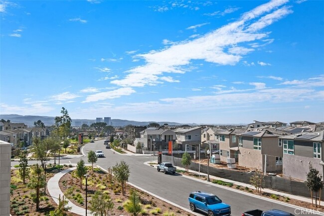 Building Photo - 125 Seep