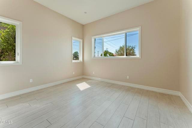 Building Photo - 3143 E Sierra Madre Blvd