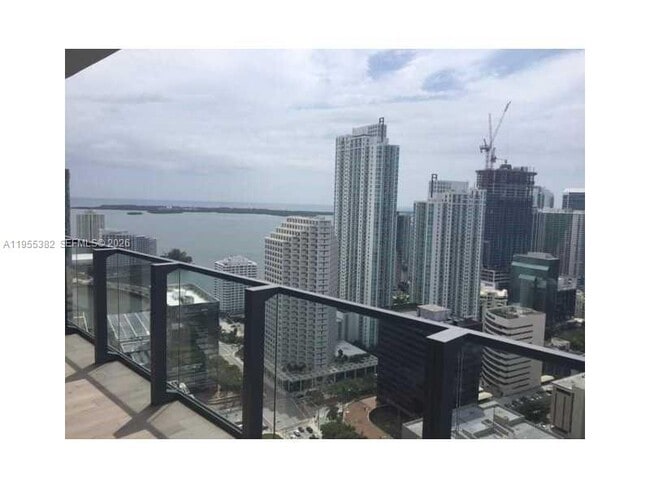 Building Photo - 68 SE 6th St