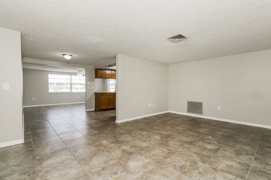 Building Photo - 4347 Otter Way