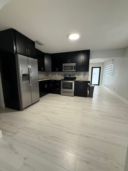 Kitchen - 7142 SW 22nd St