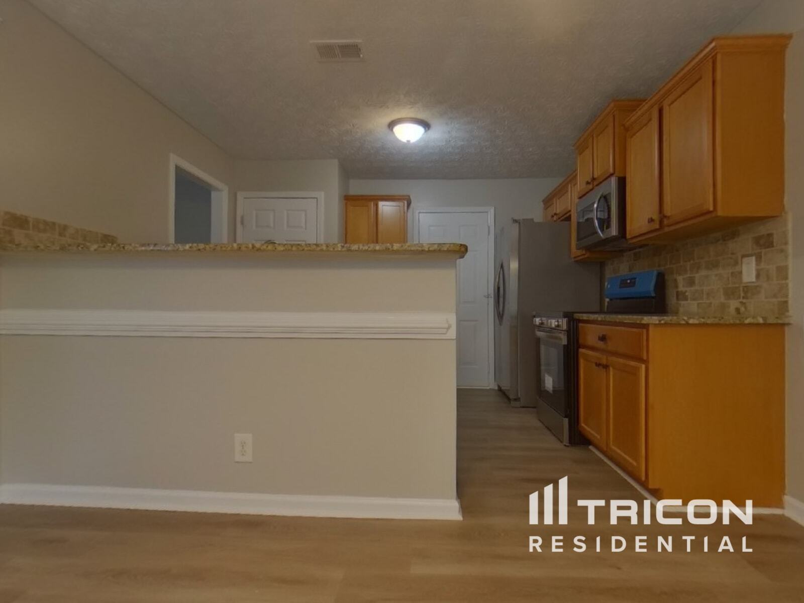 Building Photo - 207 Arbor Creek Dr