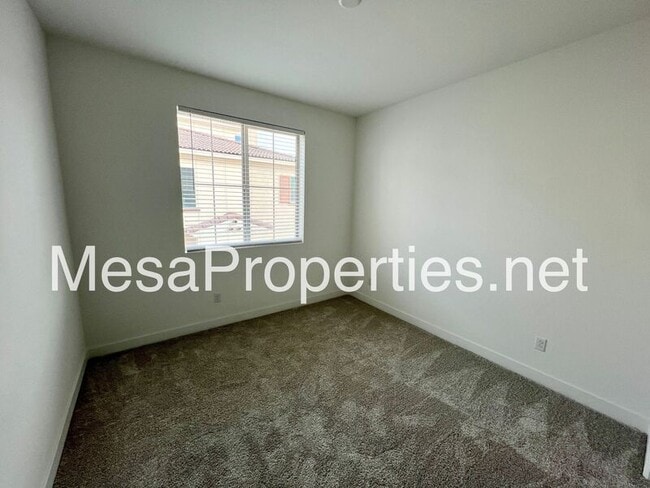 Building Photo - 2156 Willow Wisp
