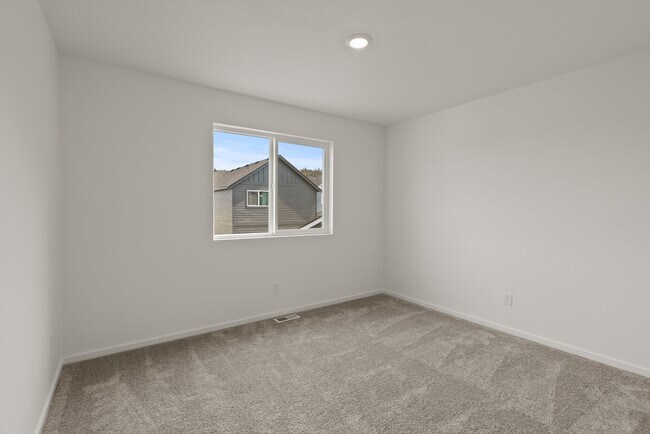 Building Photo - 2793 Talon Ln