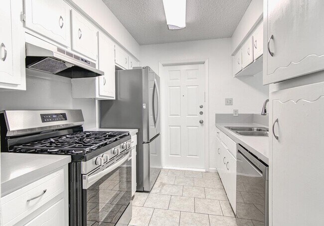 Building Photo - 3603 Rocky Hollow Trail