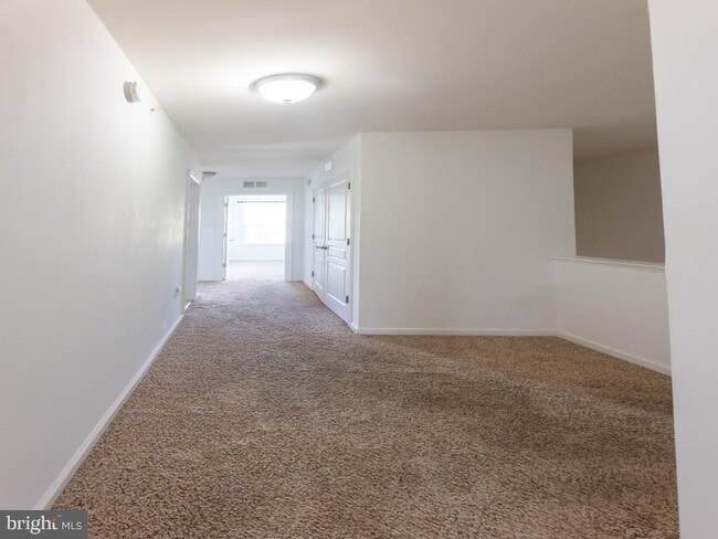 Building Photo - 14766 Malloy Ct