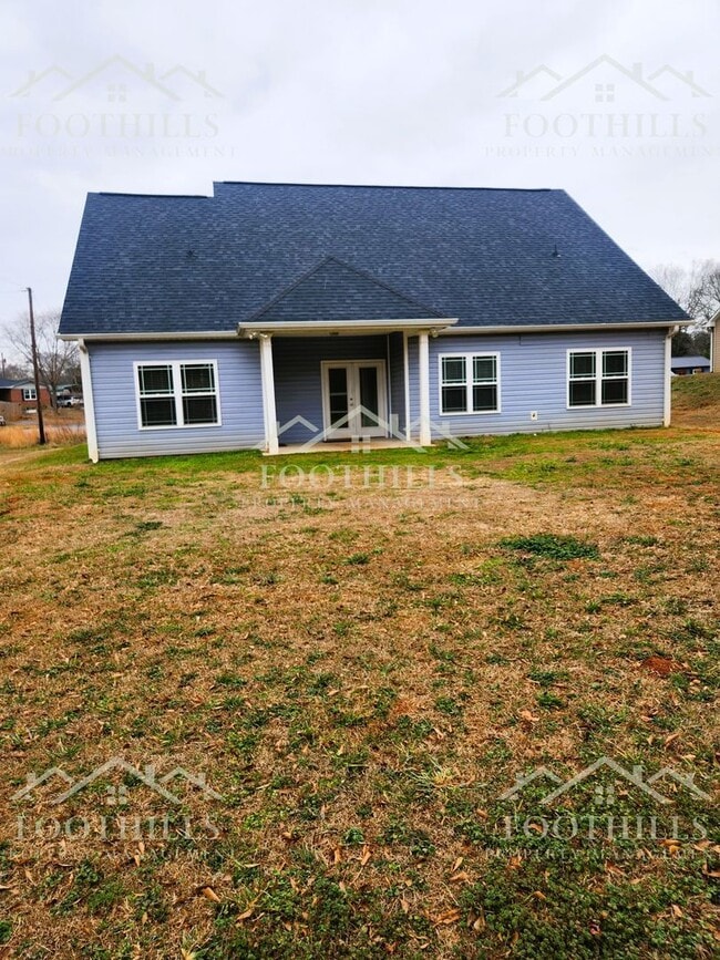 Building Photo - 1413 Dunn Rd