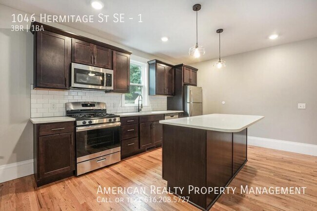 Building Photo - 1046 Hermitage St SE