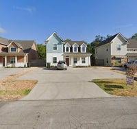 Building Photo - 112 Waverly Dr