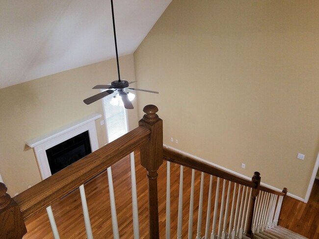 Building Photo - 100 Montauk Ct