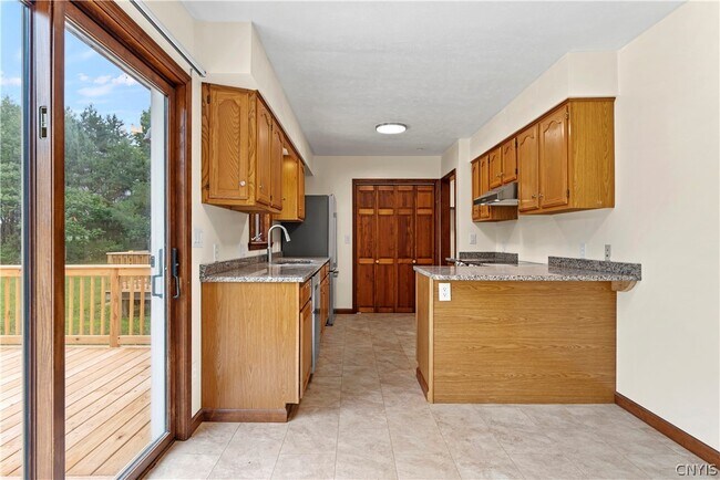 Building Photo - 7537 Rickmeyer Rd