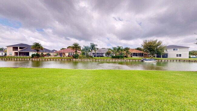 Building Photo - 4786 Yacht Ct