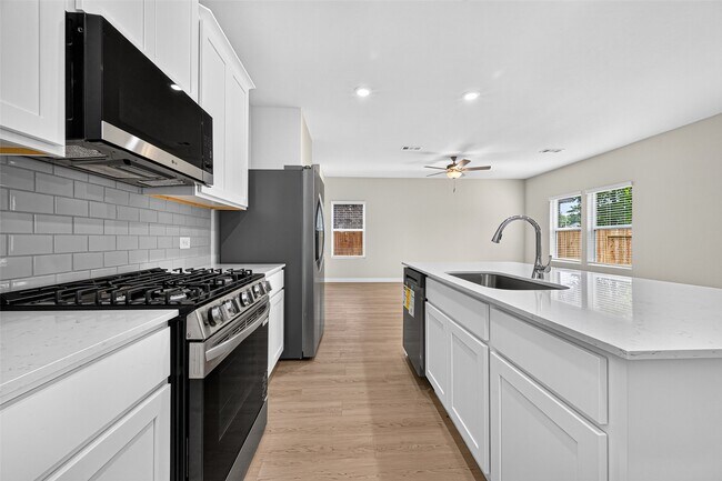 Building Photo - 186 Valiant Ridge Trail