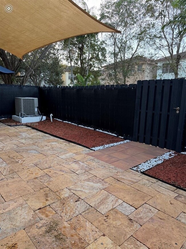 Building Photo - 8935 SW 228th Ln