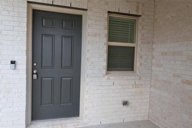 Building Photo - 16948 Juniper Blossom Bnd