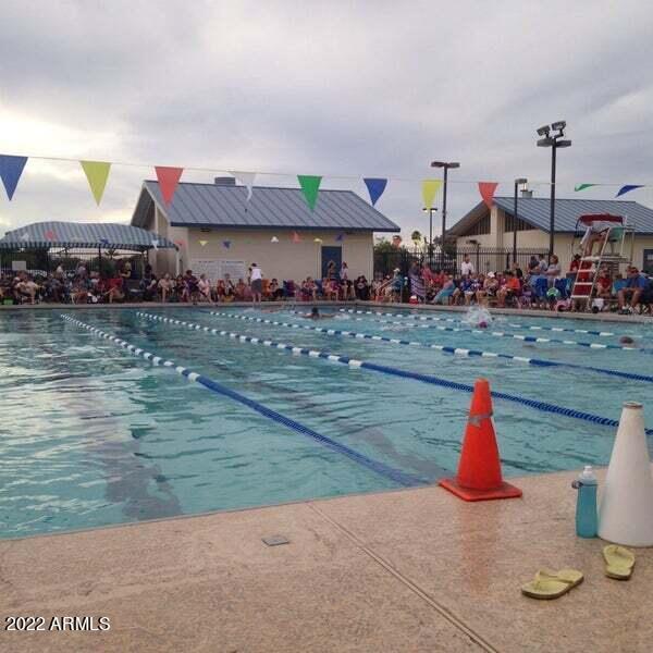 Building Photo - 4057 E Wescott Dr