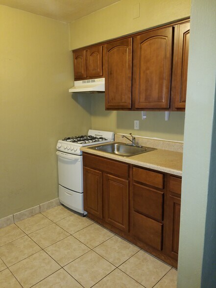 Building Photo - 4101 Potomac St