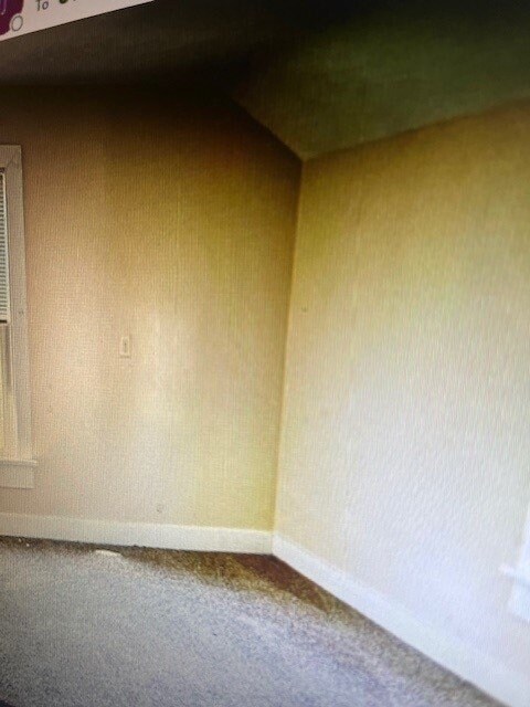 Building Photo - 423 S 2nd St