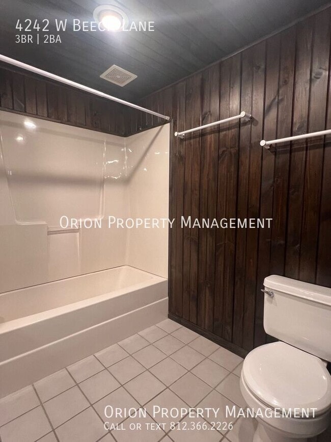 Building Photo - 4242 W Beech Ln