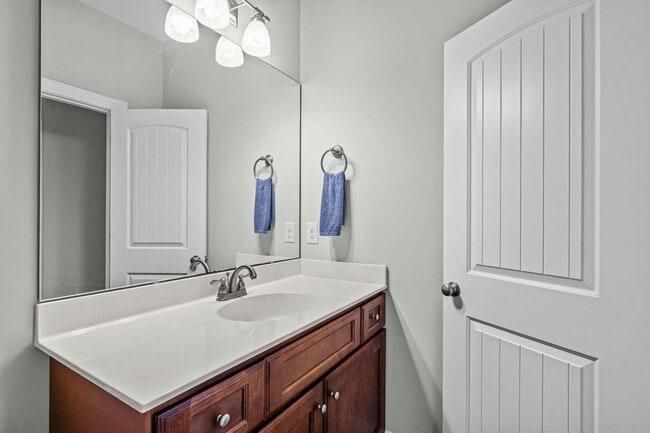 Building Photo - Blair Farms Home available for Long Term R...