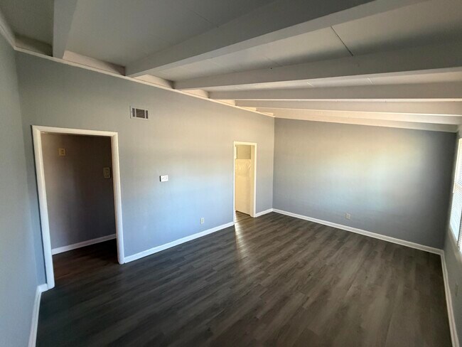 Building Photo - 1554 Jacana Dr