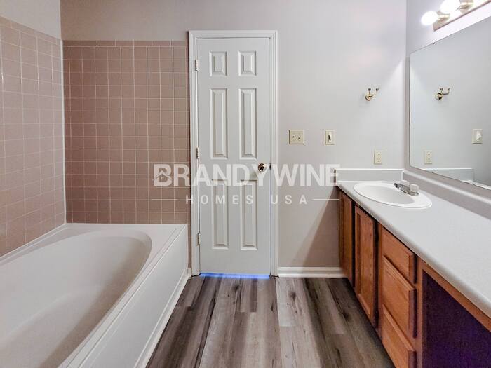 Building Photo - 3524 Sweetleaf Ct