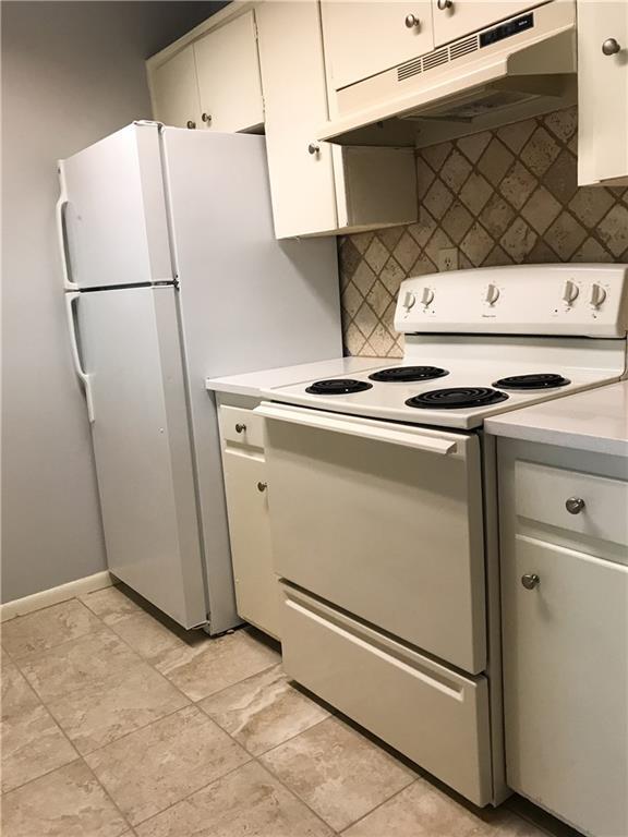 Building Photo - 5001 Bull Creek Rd