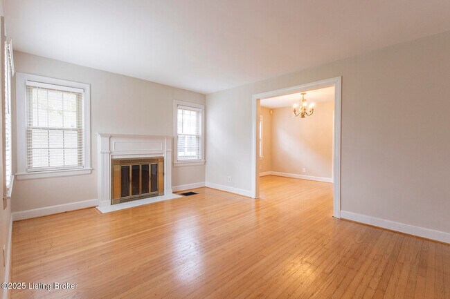 Building Photo - 3725 Warner Ave