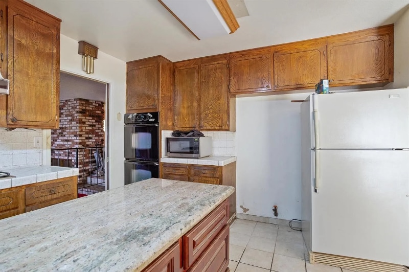 Building Photo - 2507 Golf Rd