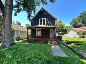 Building Photo - 257 S 20th St