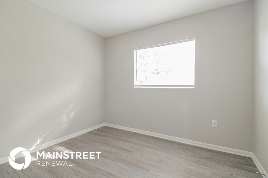 Building Photo - 2906 Paine Ln