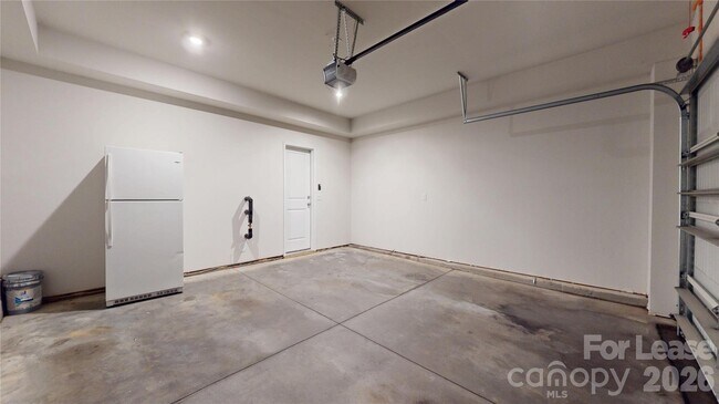 Building Photo - 2518 Arbor Loop Dr