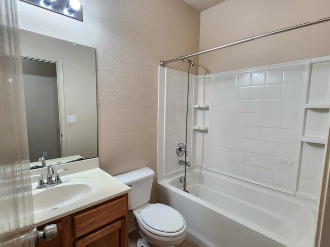 Building Photo - 3021 Las Brisas St