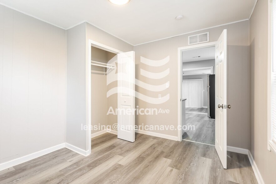 Building Photo - 77 Eastlawn Dr