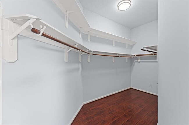 Building Photo - 5230 Pebble Bluff Ln