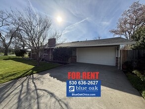 Building Photo - 5 Montclair Dr