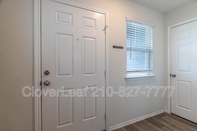 Building Photo - 6026 Bluestem Wy