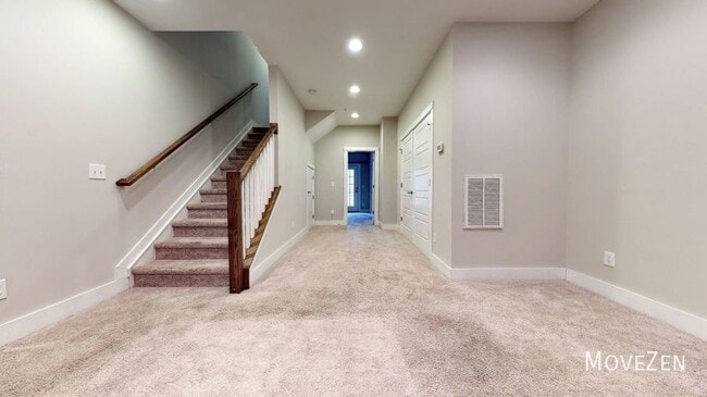Building Photo - 2801 Stone Rock Dr