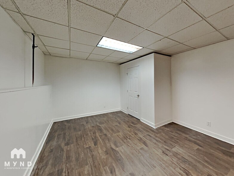 Building Photo - 197 Hale Haven Dr